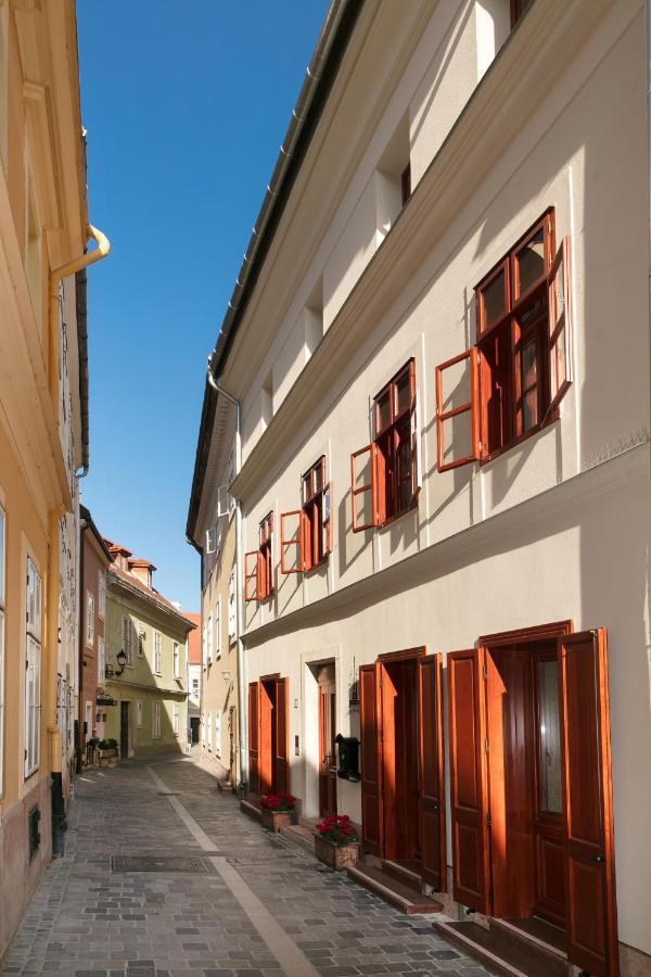 Aparthotel Főtér Rezidencia 2 Győr Exterior foto